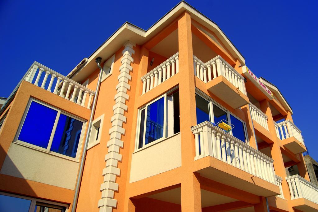 Guesthouse Vila Smilja Ποντγορίτσα Εξωτερικό φωτογραφία