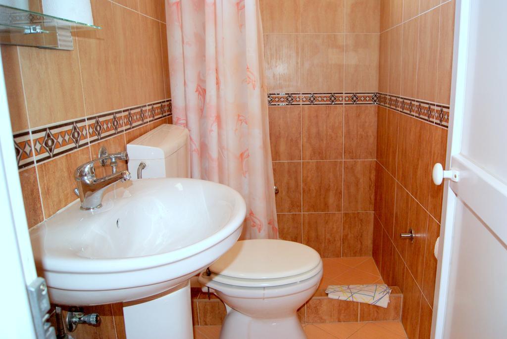Guesthouse Vila Smilja Ποντγορίτσα Εξωτερικό φωτογραφία